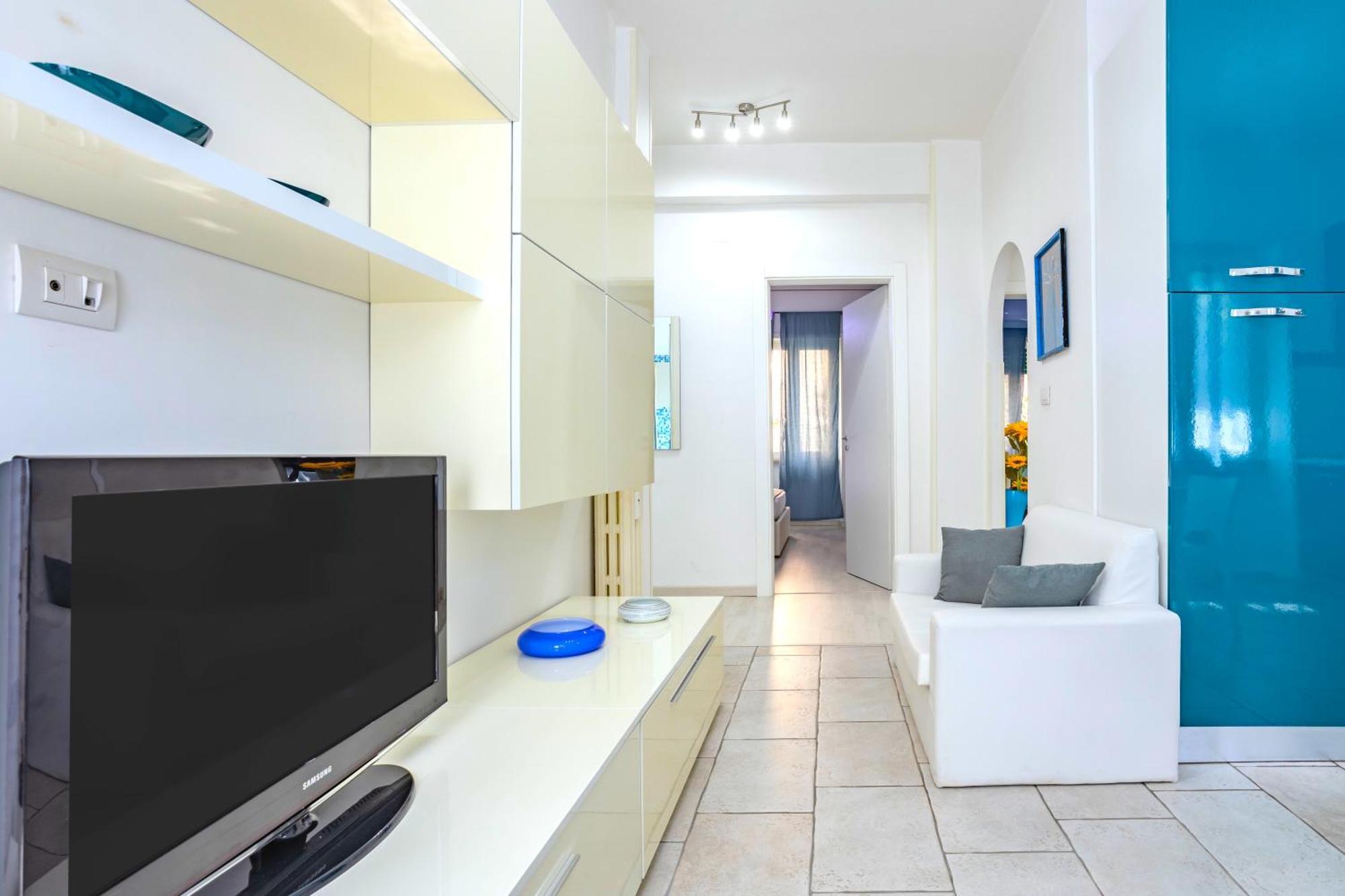 Ferienwohnung Hostly - Vittoria House - Near The Center With Private Parking Neapel Exterior foto